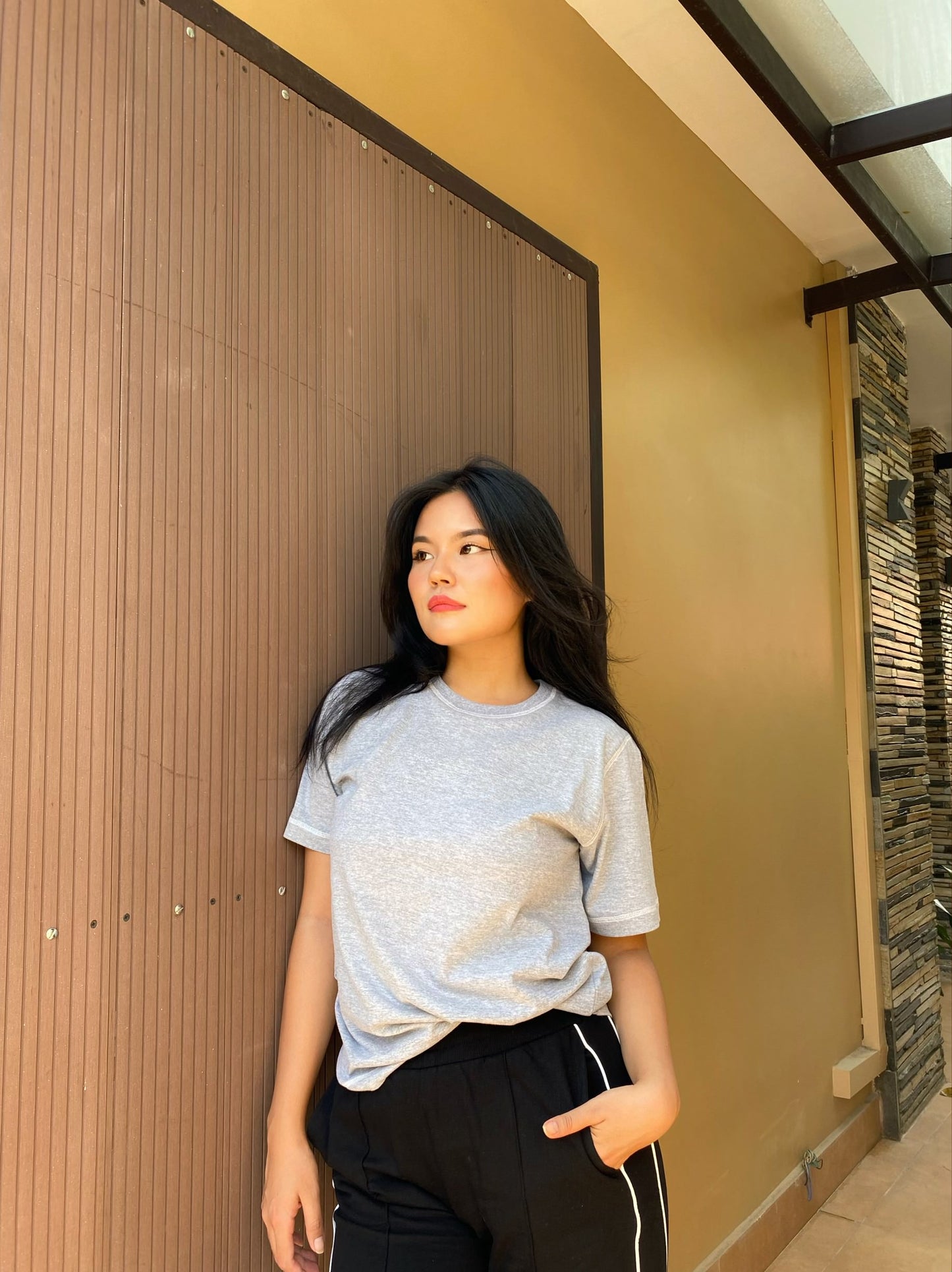 Contrast Stitch Loose Fit T-shirt