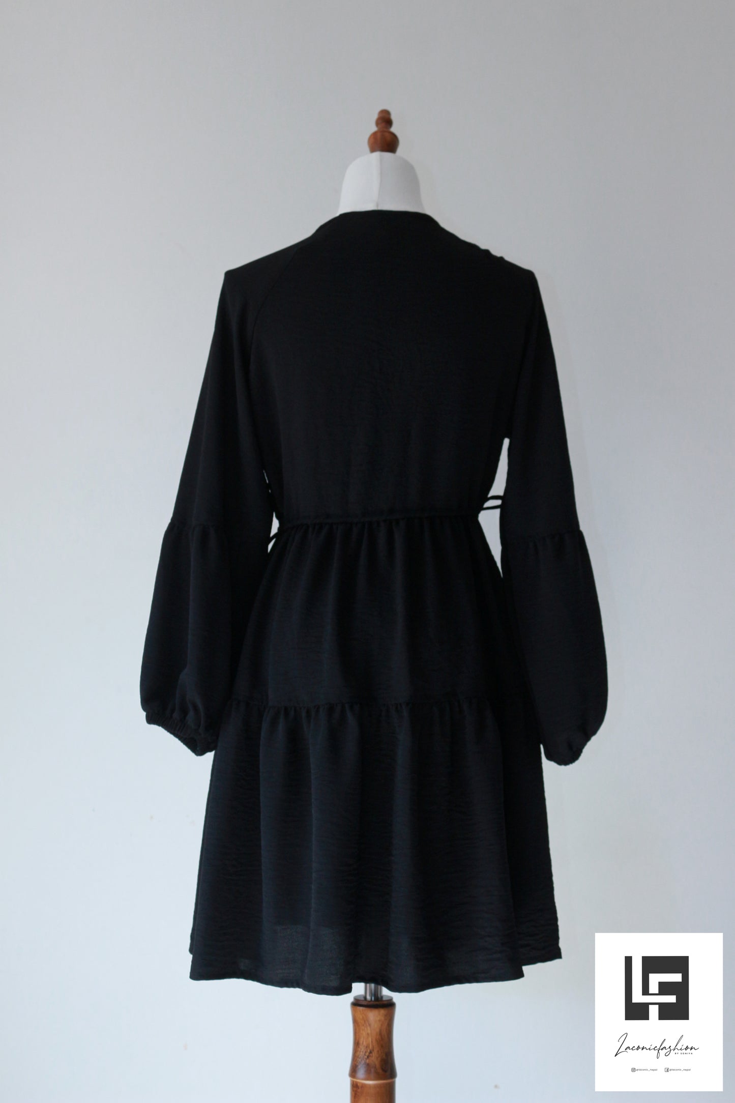 Tiered Adjustable Ruched Detail Raglan Sleeve Dress
