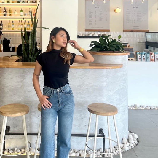 Mock Neck Cap Sleeve Fitted Top
