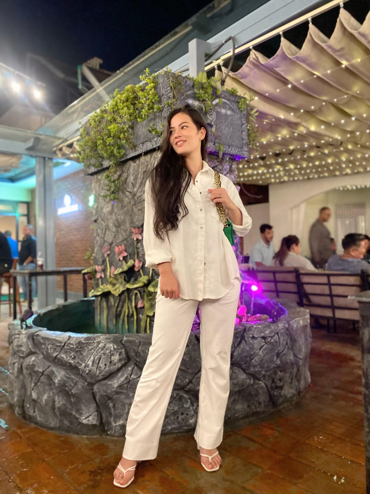 Tailored Straight Legged Pant