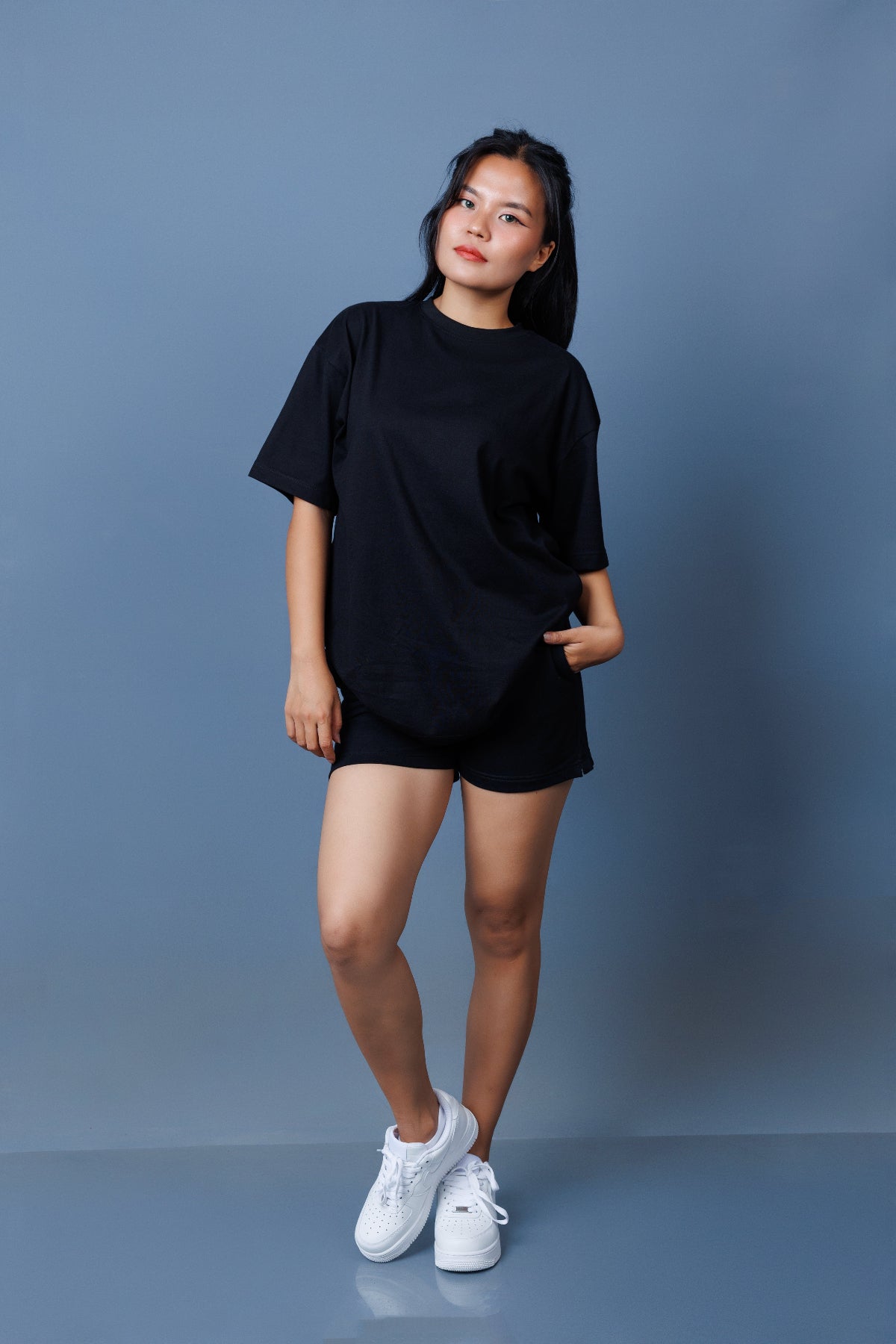 #tshirt #unisex #basicoversizedtops #oversizedtops #ootd #summertops #green #nepal #model #black #summer black tops #summerclothing #basiclover #casualwear #basicwear #halfsleeve