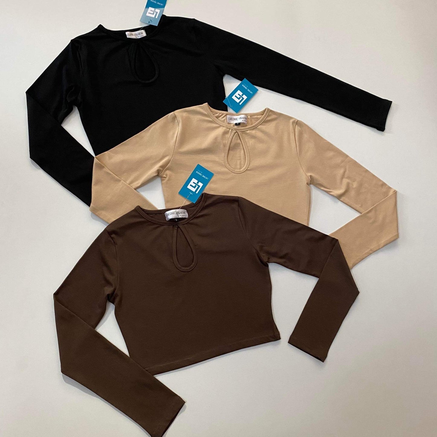 Key Hole Detail Full Sleeve Fitted Crop Top