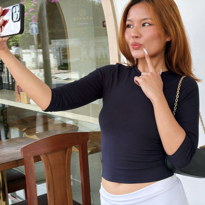 Contour V - Neck Quarter Sleeve Fitted Top