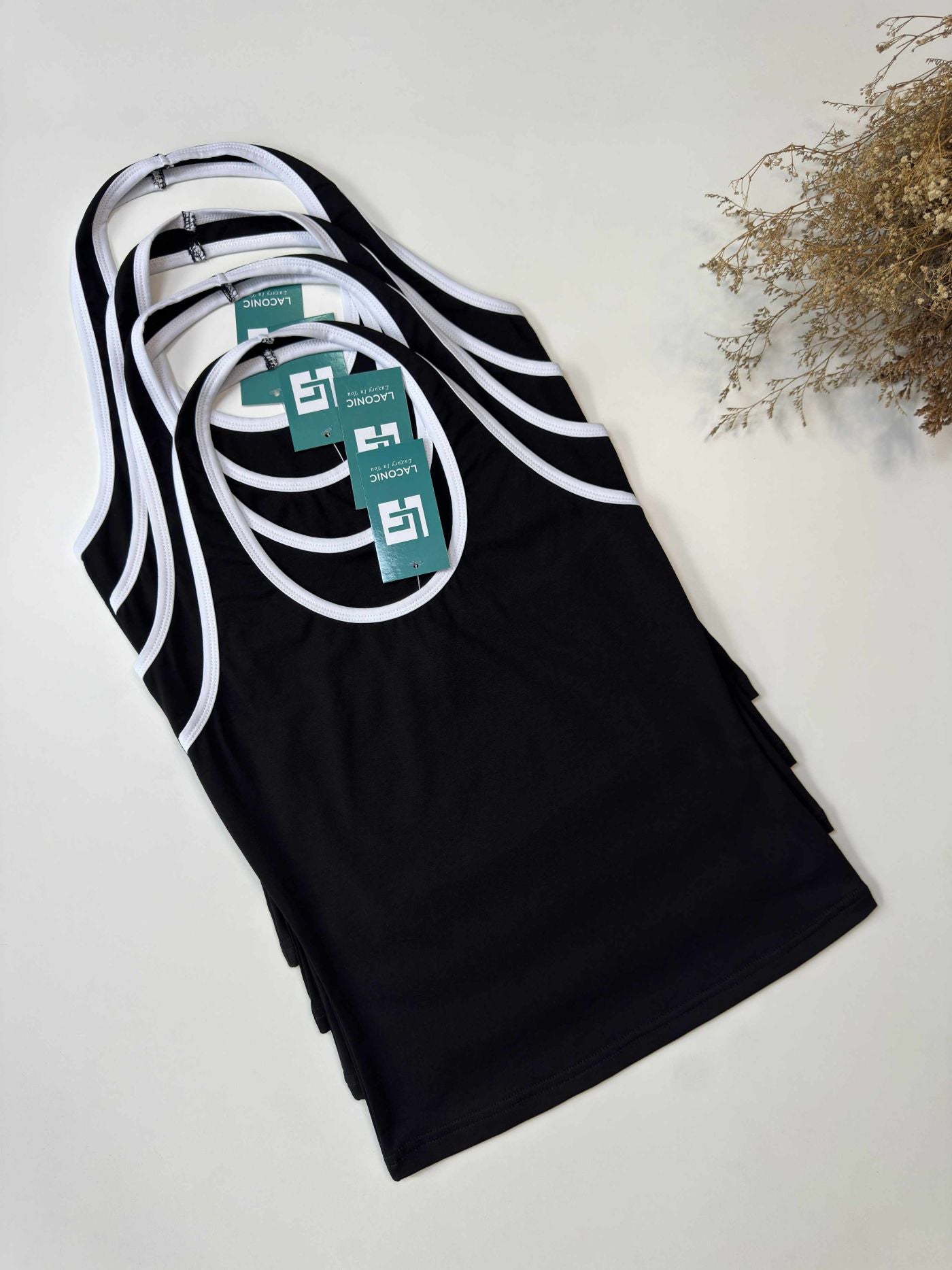 Zinnia Halter Top: Scoop neck long length halter top