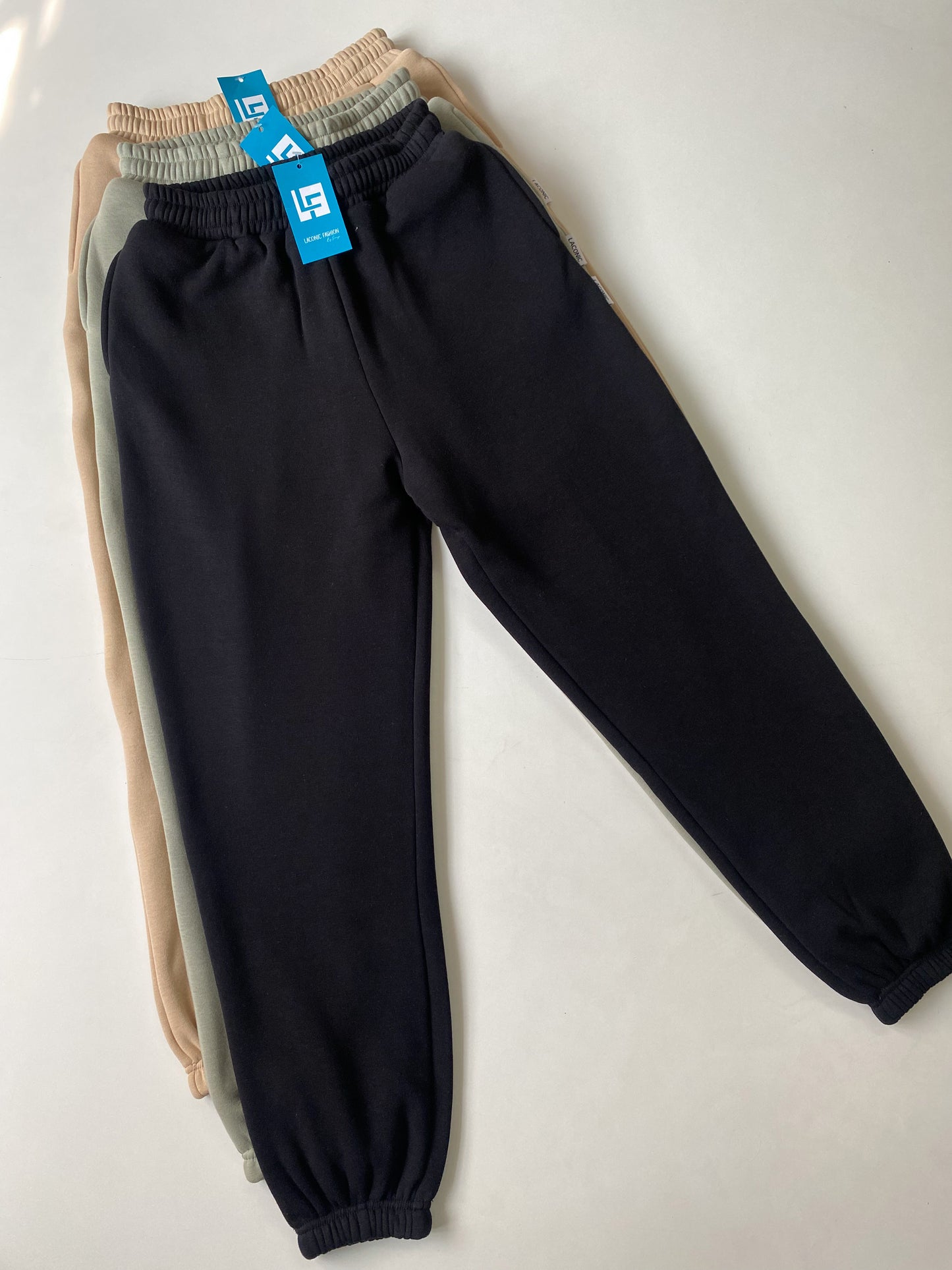 Fleece Joggers: High Waisted Basic Plain Loose Fit Cuffed Hem Oversized Fleece Joggers