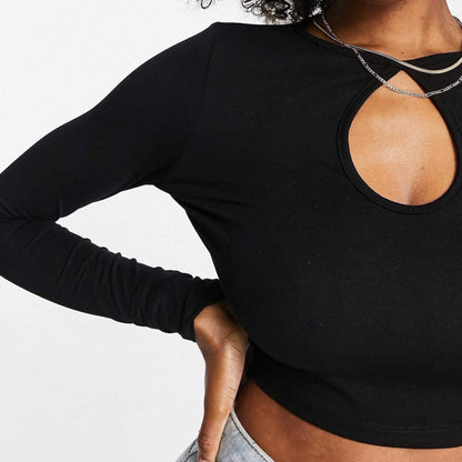 Key Hole Detail Crop Top